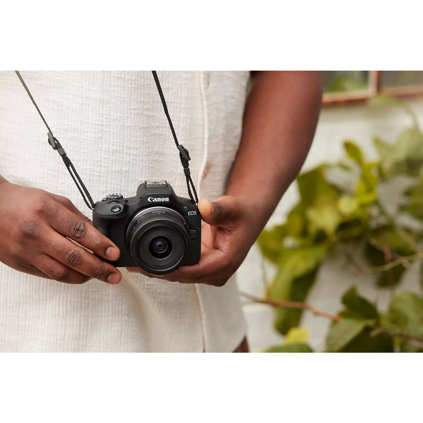 Appareil Photo Hybride CANON EOS R100