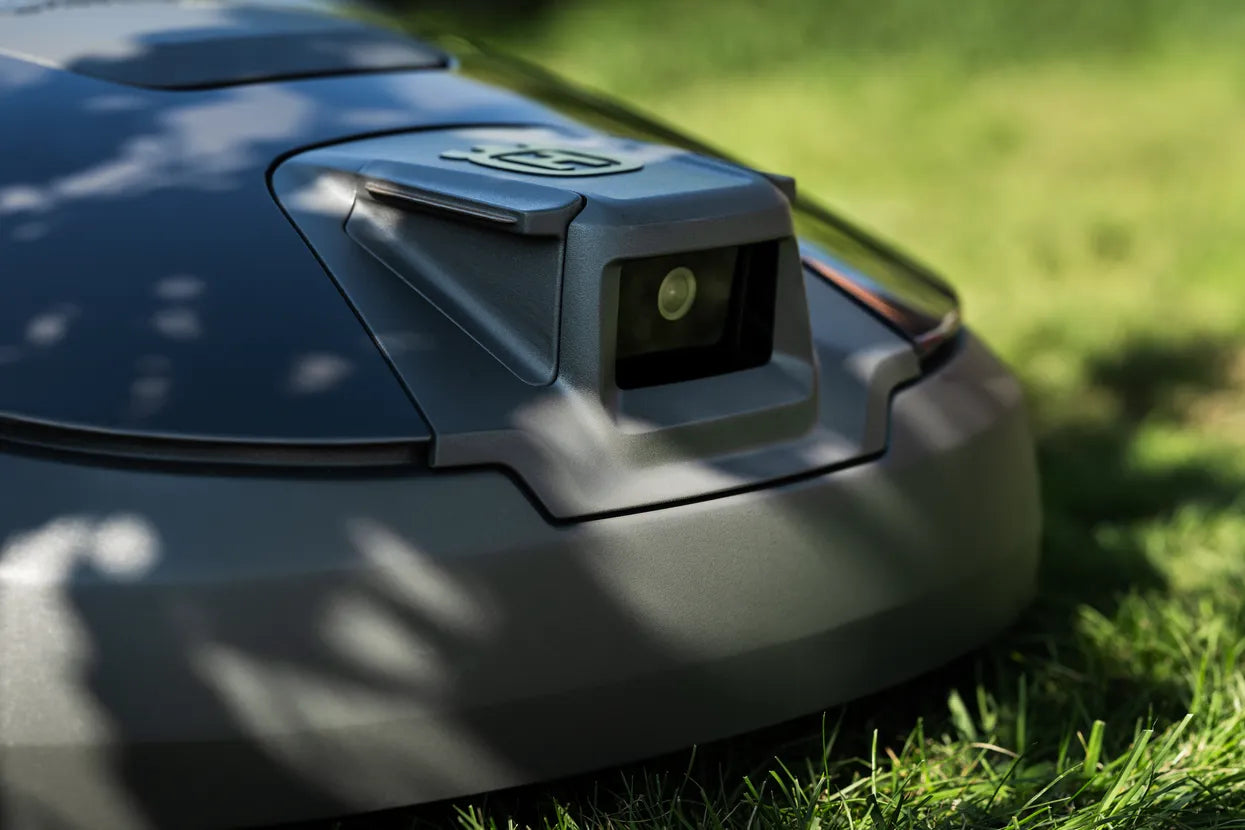 Automower® Husqvarna Aspire™ R6V