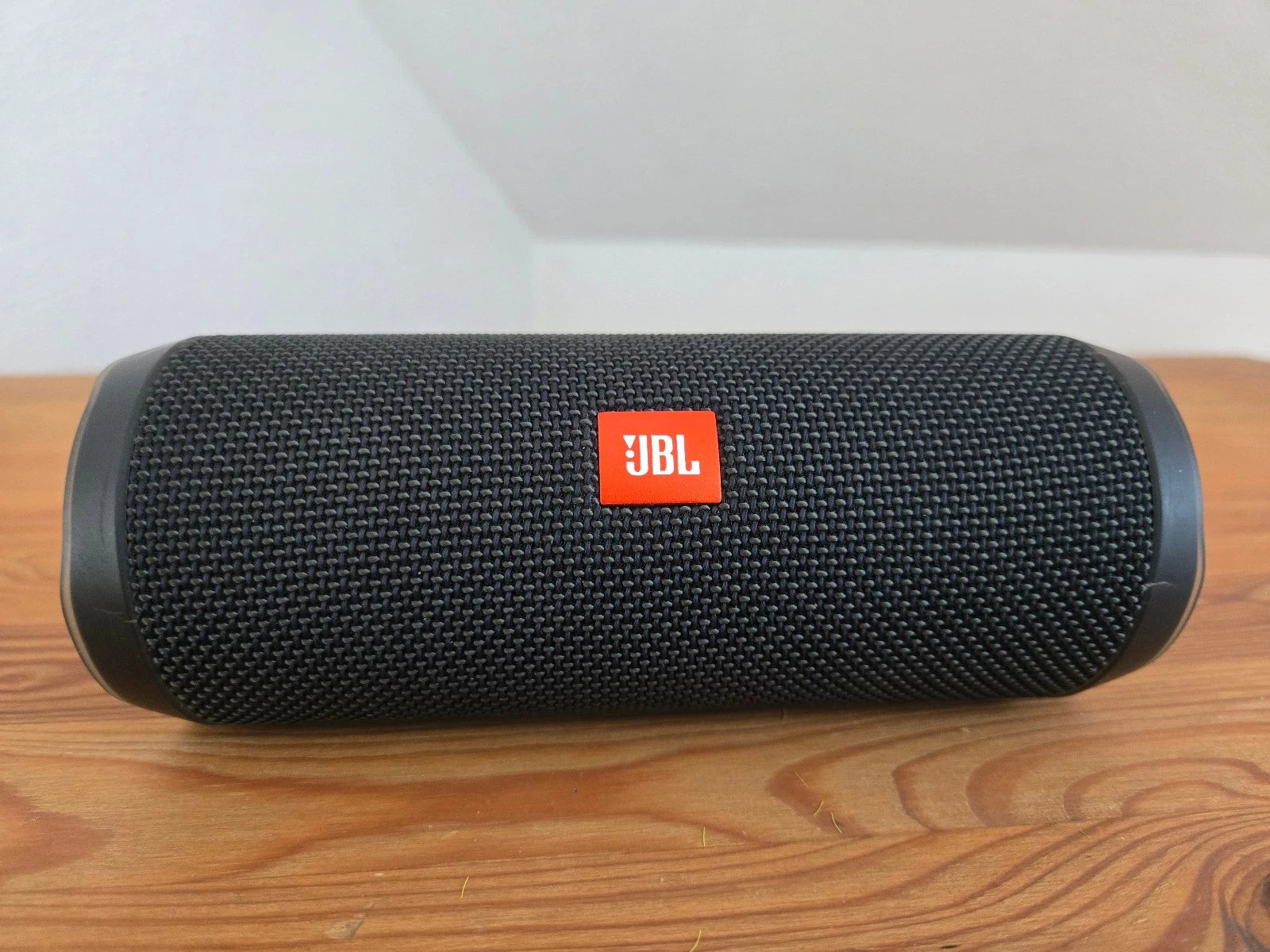 JBL Flip 4 Noire Bluetooth Occasion Excellent État